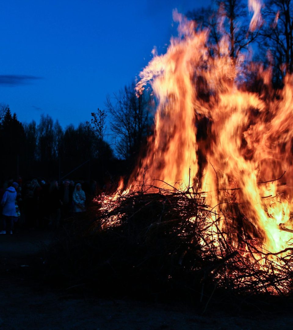 Valborgsmässofirande i Segmon